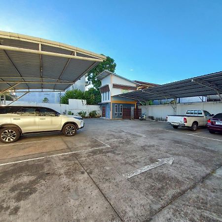 Grand Hotel Nakhon Phanom Luaran gambar